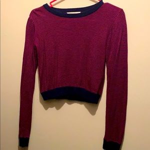 Sexy Cropped sweater!